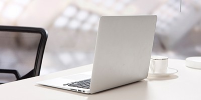 مهر و موم روغن اسکلت بسته با احتیاط